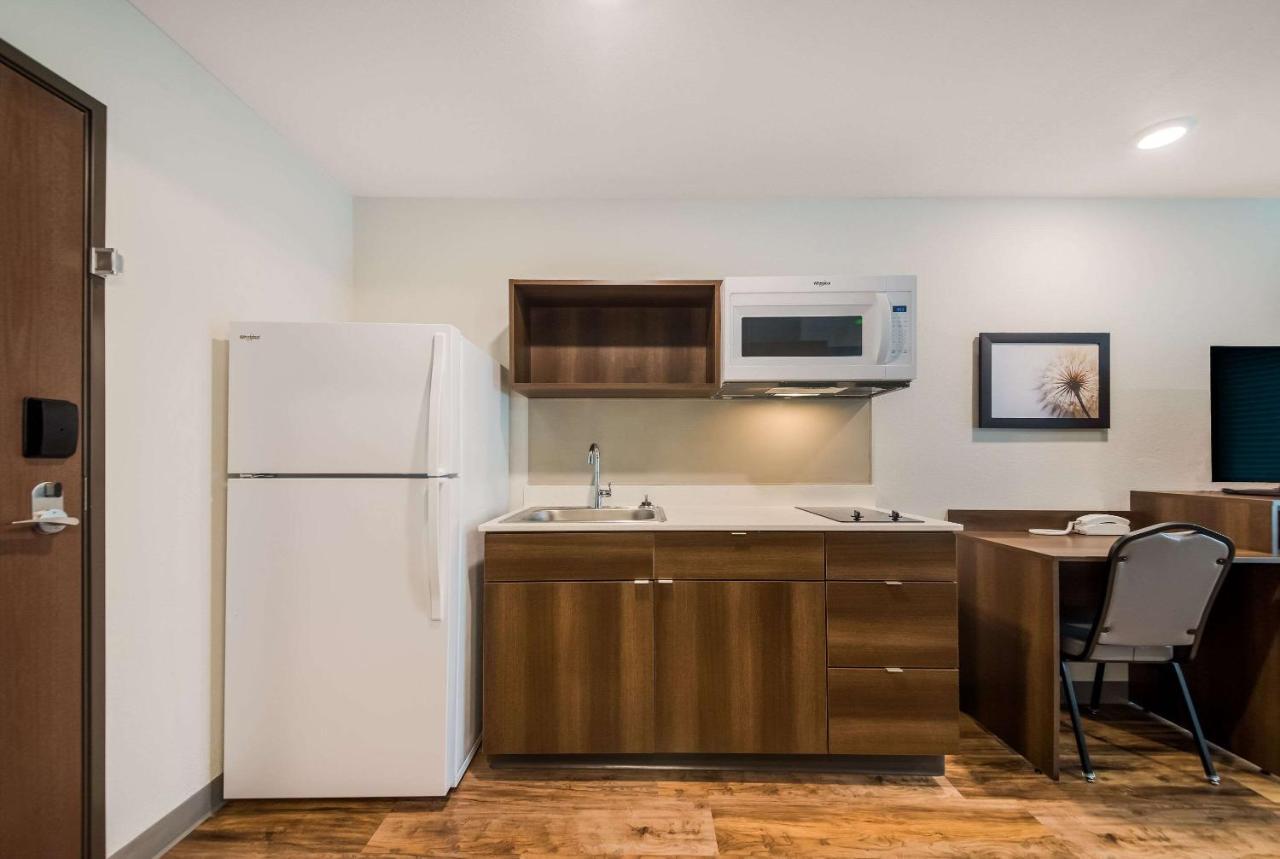 Woodspring Suites Inverness Extérieur photo